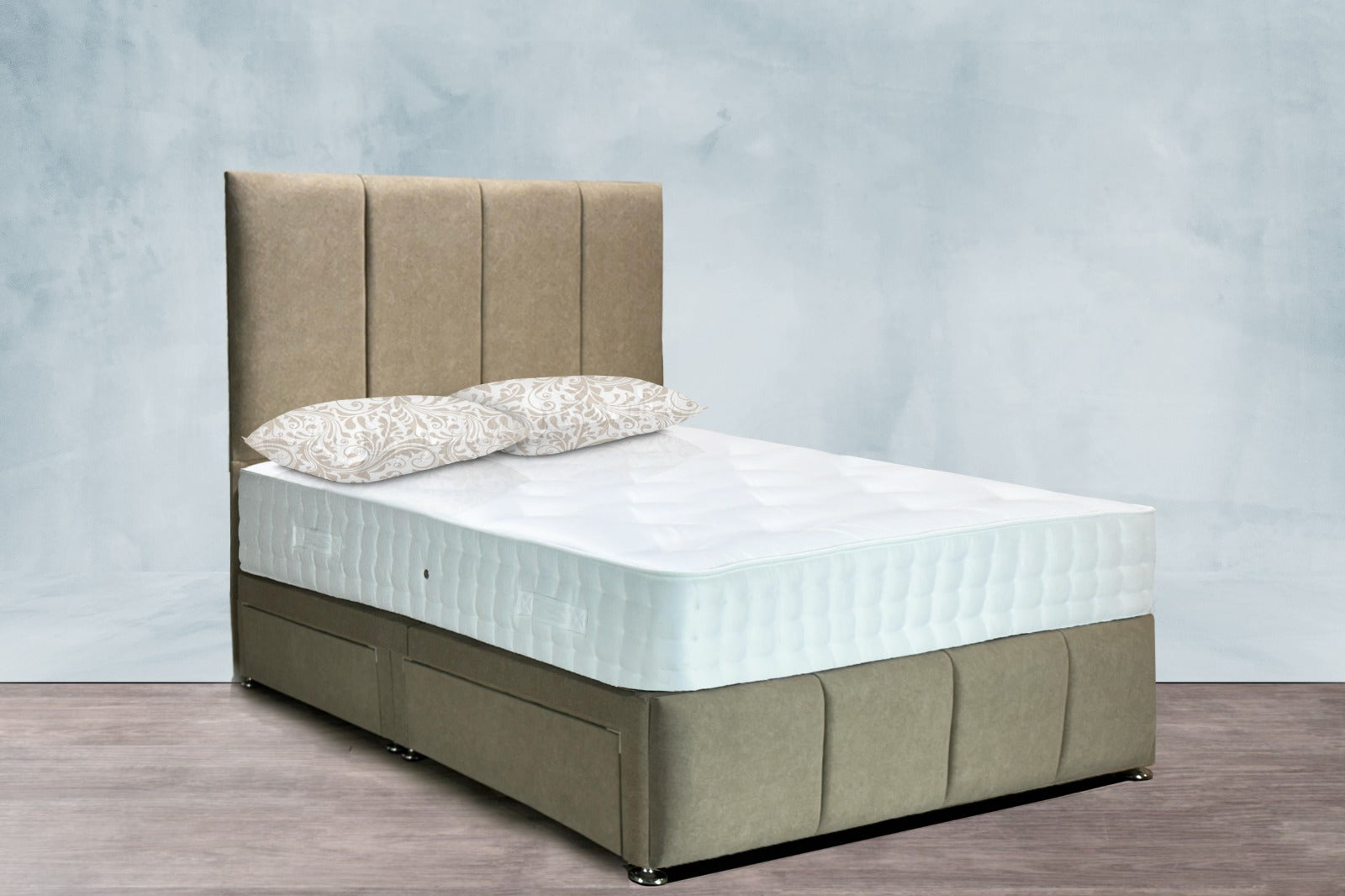 Loreto Divan Bed