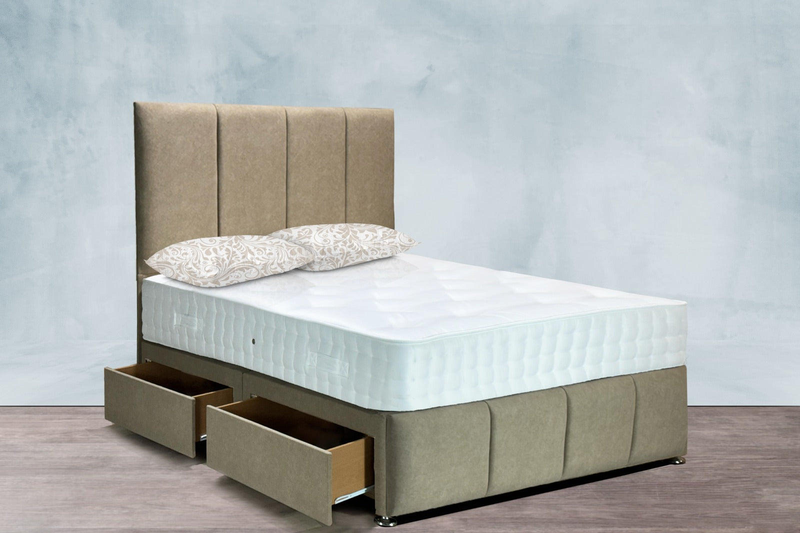 Loreto Divan Bed