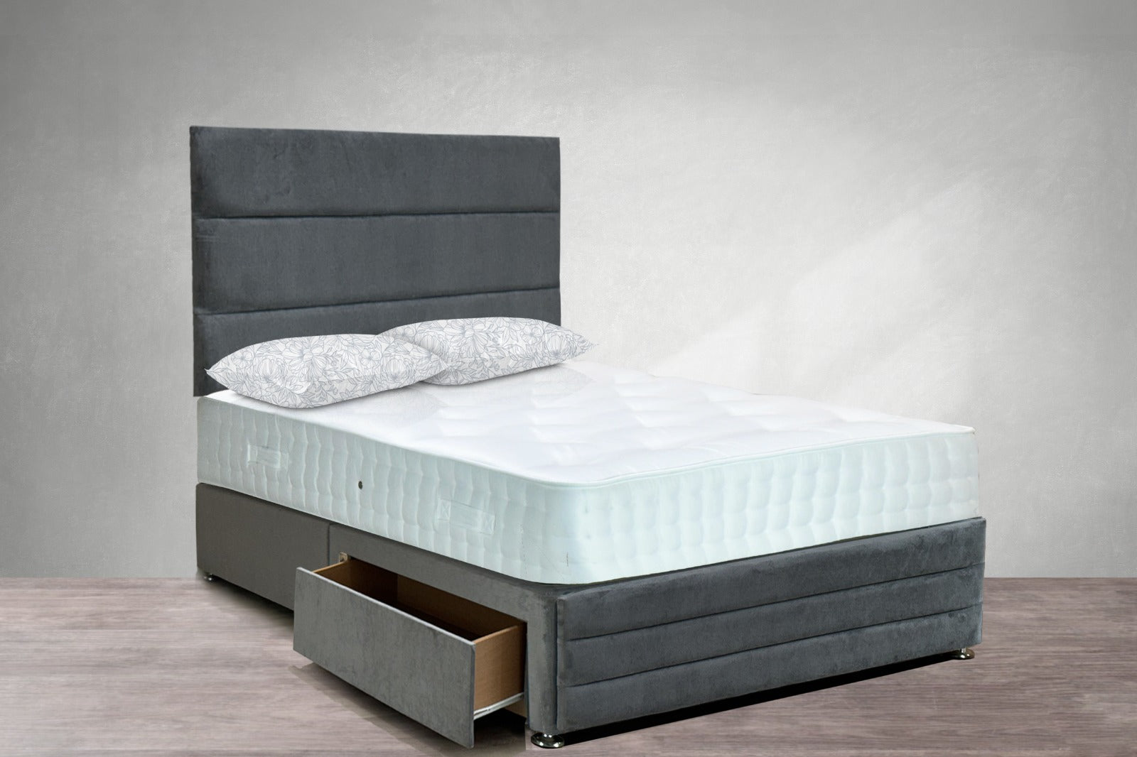 Moscova Divan Bed